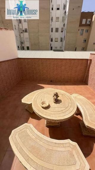 Piso en venta en Feria en Albacete