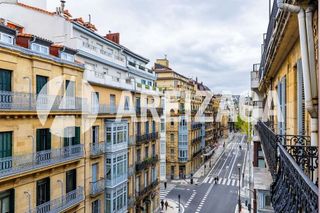 Piso en venta en Centro en San Sebastián-Donostia