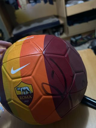 Pelota Nike Roma Firmada Mario Hermoso