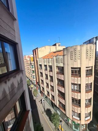 Piso en venta en Centro en Gijón