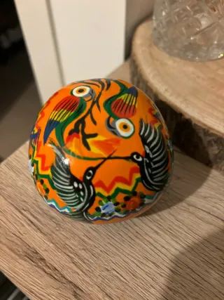 Calavera decorativa naranja