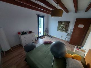 Chalet en venta en Torrelles de Llobregat