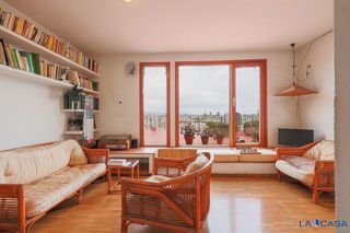 Piso en venta en El Raval en Barcelona