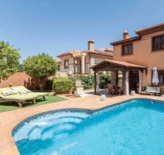 Casa pareada en venta en Zubia (La)