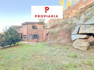 Chalet en venta en Cervelló