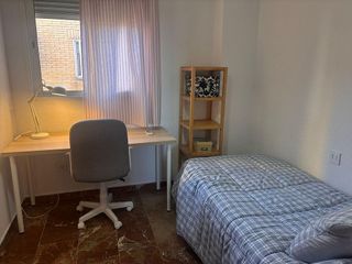 Piso en alquiler en Almanjáyar en Granada