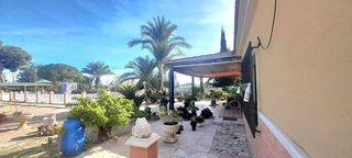 Chalet en venta en Crevillent