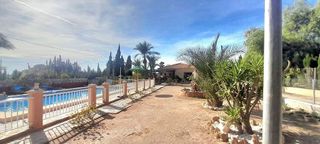 Chalet en venta en Crevillent