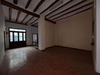 Casa adosada en venta en Ontinyent