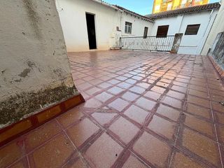Casa adosada en venta en Ontinyent