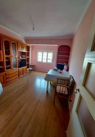 Piso en venta en San Luis en Almería