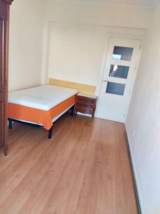Piso en venta en San Luis en Almería