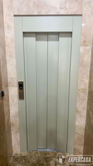 Piso en venta en En Corts en Valencia