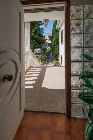 Chalet en venta en Segur de Calafell en Calafell