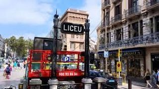 Piso en venta en El Raval en Barcelona