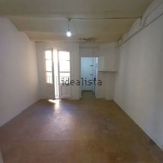 Piso en venta en El Raval en Barcelona