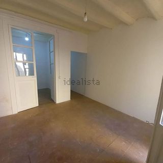 Piso en venta en El Raval en Barcelona