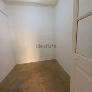 Piso en venta en El Raval en Barcelona
