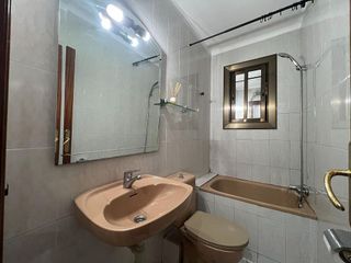 Piso en venta en Les Planes en Hospitalet de Llobregat, L´