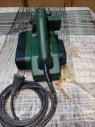 Cepillo madera BOSCH