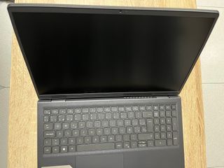 Dell Inspiron 15 3520 i5 512GB SSD 8/16GB RAM