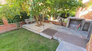 Casa pareada en venta en La Ermita en Parla