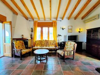 Casa en venta en Pego