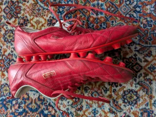 Botas de Fútbol Adler Horenso Rojas