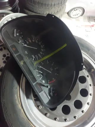 Cuadro de instrumentos BMW X5 4.4i