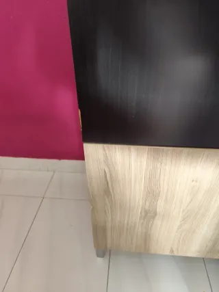 Aparador Besta Ikea Beige y Negro