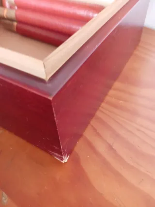 Scatola di sigari in pelle con igrometro