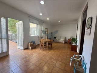 Piso en venta en El Castellar-L´Oliveral en Valencia