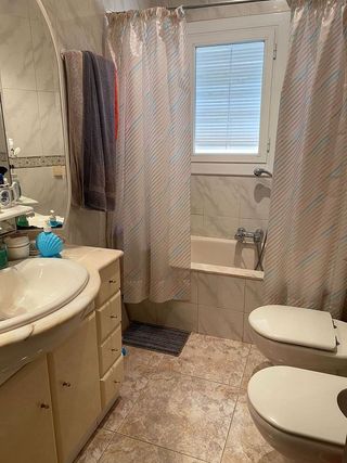 Chalet en venta en Joc de la Bola - Camps d'Esports - Ciutat Jardí - Montcada en Lleida