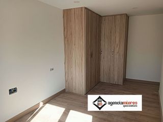 Piso en venta en Pumarín en Gijón