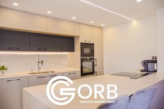 Piso en venta en Eixample en Mataró