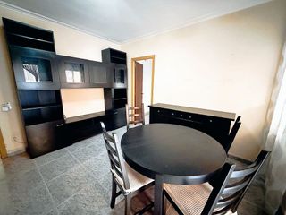 Piso en venta en Sant Josep en Hospitalet de Llobregat, L´