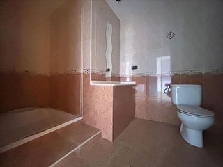 Casa adosada en venta en Consuegra