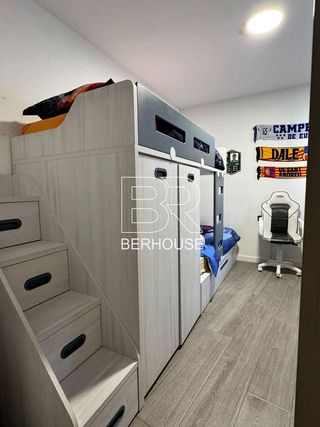 Piso en venta en Tiana