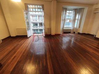 Piso en alquiler en Barrio de Abando en Bilbao