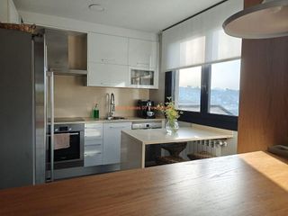 Casa pareada en venta en Lavadores en Vigo