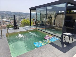 Casa pareada en venta en Lavadores en Vigo