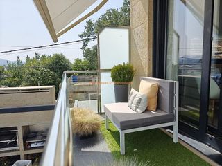 Casa pareada en venta en Lavadores en Vigo