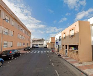 Casa adosada en venta en Roquetas Centro en Roquetas de Mar