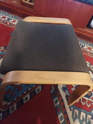 Reposapiés Ikea Tela y Madera