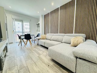 Piso en venta en La Granja-La Colina-Los Pastores en Algeciras