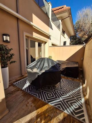 Casa pareada en alquiler en Fuentelarreina en Madrid