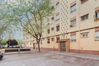 Piso en venta en Creu de Barberà en Sabadell