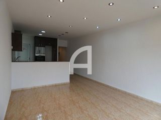 Piso en venta en Les Arenes - La Grípia  Can Montllor en Terrassa