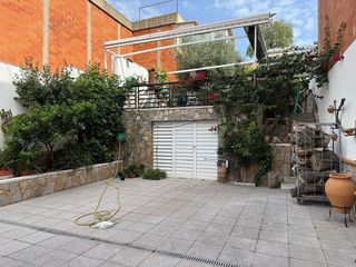 Casa pareada en venta en Riera Alta - Llatí en Santa Coloma de Gramanet