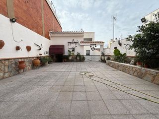 Casa pareada en venta en Riera Alta - Llatí en Santa Coloma de Gramanet